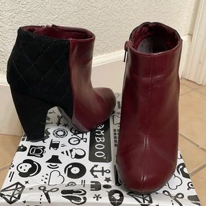 Bamboo size 6 bootie